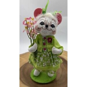 Vintage Annalee Spring Girl Mouse White Doll Green Dress Flowers & Bows 7”
